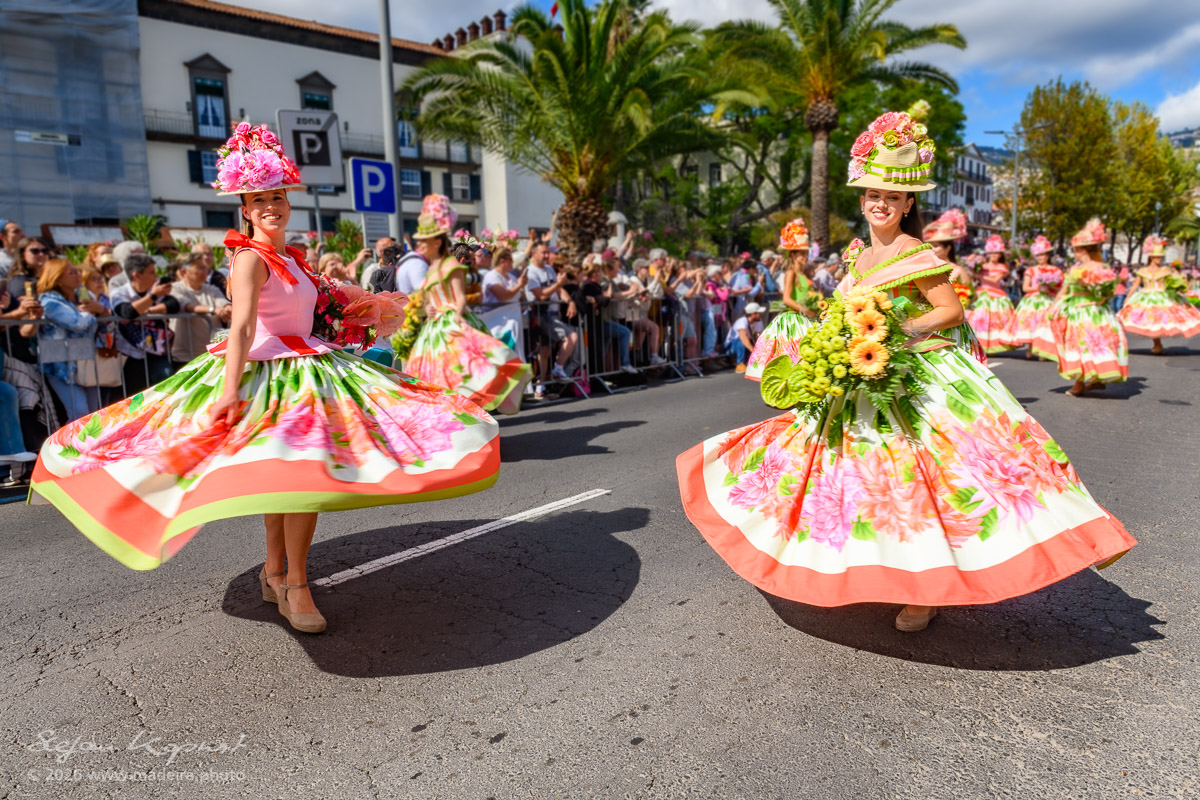 2026 Blumenfest Madeira Tanzparade
