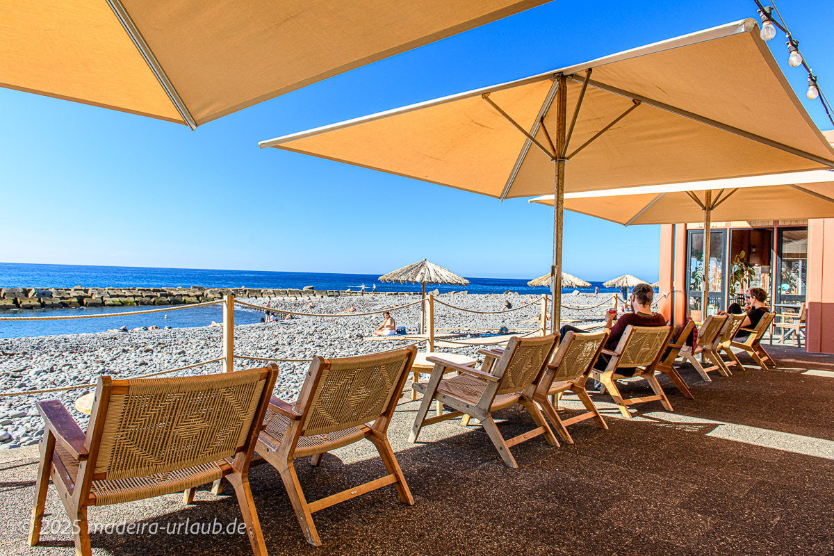 Sun Spot Café am Strand